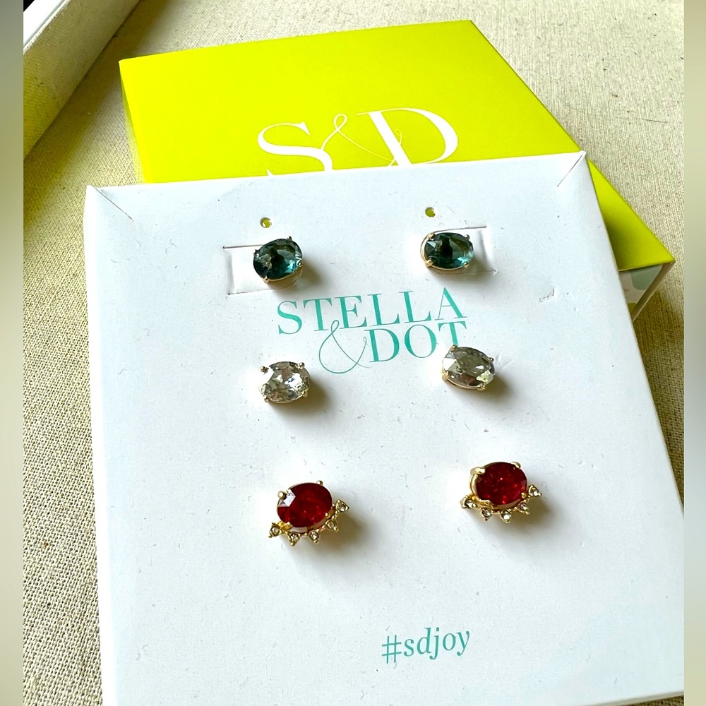STELLA&DOT Halo Candy Oval stud earring set, gold/green/red